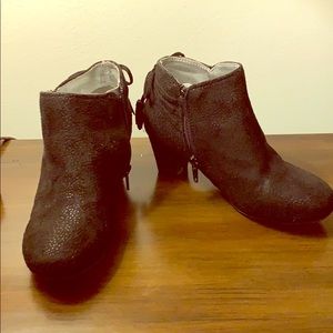 Childs’ ankle bootie